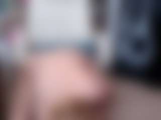 EllyBoobs's Live Sex Cam Show