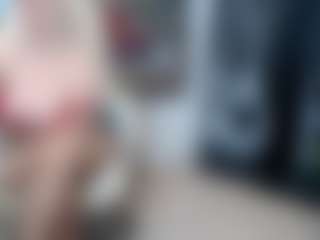Live cam show with EllyBoobs - Hairy Pussy on liverealitysex.com