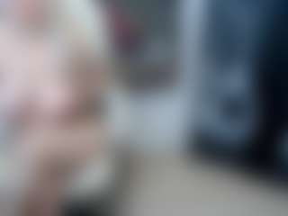 Live cam show with EllyBoobs - Asian Granny on Camsoda