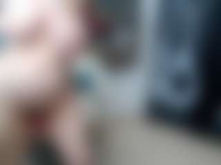 EllyBoobs's Live Sex Cam Show