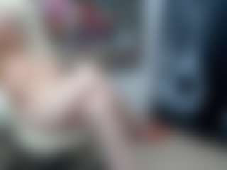 Live cam show with EllyBoobs - Toys MILF on sexylive.show