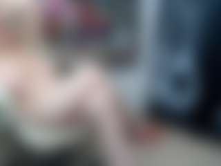 EllyBoobs's Live Sex Cam Show
