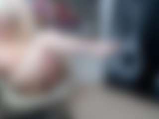 EllyBoobs's Live Sex Cam Show