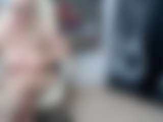 EllyBoobs's Live Sex Cam Show