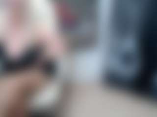 EllyBoobs's Live Sex Cam Show