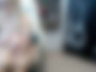 EllyBoobs's Live Sex Cam Show