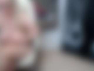 EllyBoobs's Live Sex Cam Show