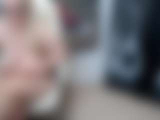 EllyBoobs's Live Sex Cam Show