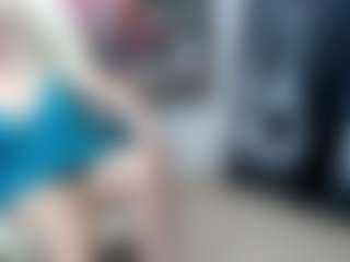 EllyBoobs's Live Sex Cam Show