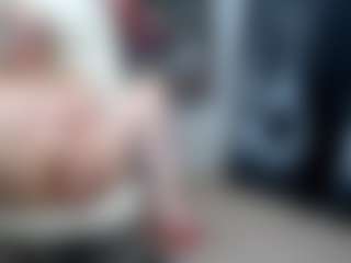 EllyBoobs's Live Sex Cam Show