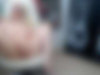EllyBoobs's Live Sex Cam Show