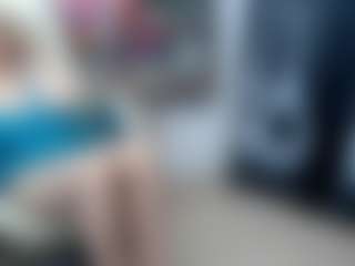 Live cam show with EllyBoobs - Granny on Camsoda