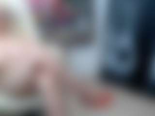 Live cam show with EllyBoobs - Bedroom on Camsoda