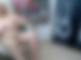 Live cam show with EllyBoobs - Blonde Hair Middle Aged on Camsoda