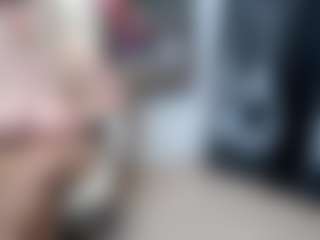 Live cam show with EllyBoobs - Blonde Hair MILF on camwithhim.com
