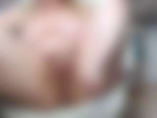 Live cam show with EllyBoobs - Granny Big Tits on Camsoda