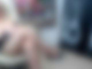 Live cam show with EllyBoobs - Living Room on galaxygirlnitro.com