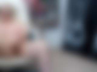 Live cam show with EllyBoobs - Granny Lovense on fapnchat