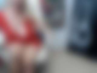 Live cam show with EllyBoobs - Living Room on mypornchat.com