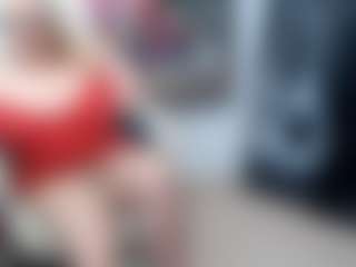 Live cam show with EllyBoobs - Middle Aged on Streamer API