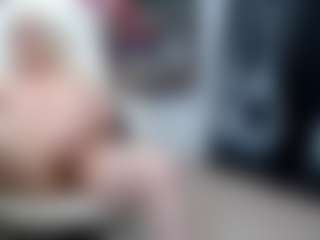 EllyBoobs's Live Sex Cam Show