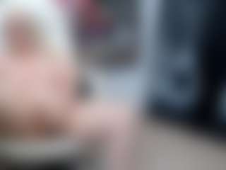 EllyBoobs's Live Sex Cam Show