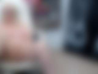 EllyBoobs's Live Sex Cam Show