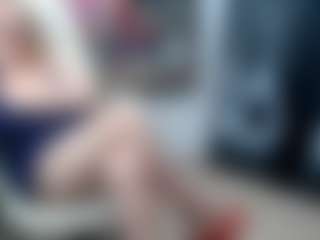 EllyBoobs's Live Sex Cam Show