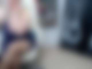 EllyBoobs's Live Sex Cam Show