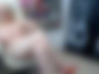 EllyBoobs's Live Sex Cam Show