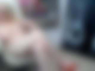 EllyBoobs's Live Sex Cam Show