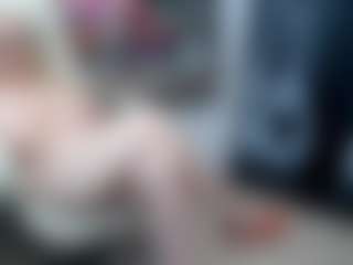 EllyBoobs's Live Sex Cam Show
