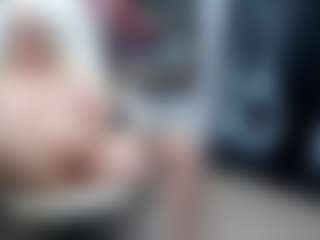 EllyBoobs's Live Sex Cam Show