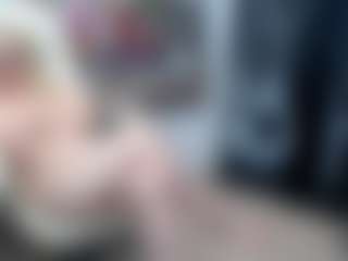 Live cam show with EllyBoobs - Mature Middle Aged on Camsoda