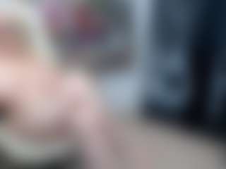 EllyBoobs's Live Sex Cam Show