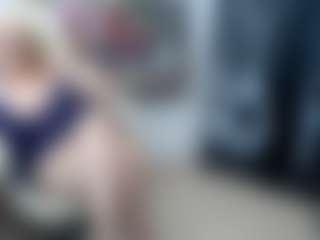 EllyBoobs's Live Sex Cam Show