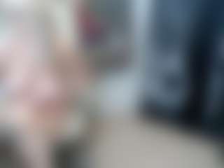 Live cam show with EllyBoobs - Middle Aged on sexylive.show