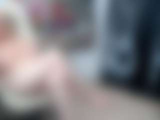 EllyBoobs's Live Sex Cam Show