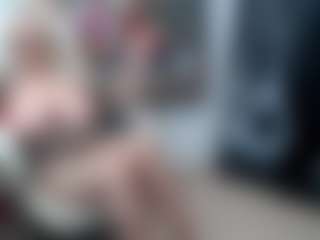 Live cam show with EllyBoobs - Hairy Pussy on infinitiblacc.com