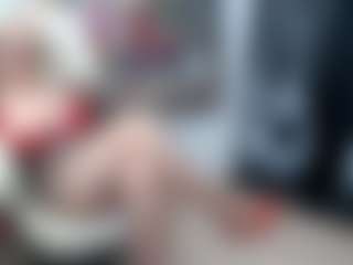 Live cam show with EllyBoobs - Granny Big Tits on Camsoda