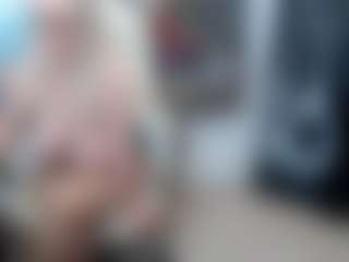 Live cam show with EllyBoobs - Granny MILF on Adult Interactions