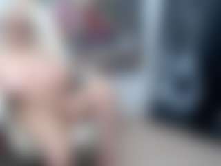 Live cam show with EllyBoobs - Interactivetoy Granny on https://playwithruby.com