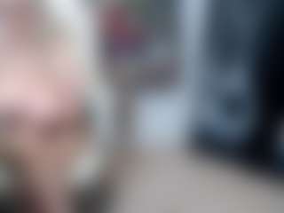 EllyBoobs's Live Sex Cam Show