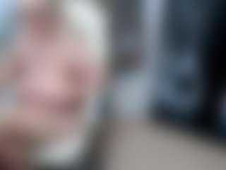 EllyBoobs MILF-Webcam-Darstellerin im Live-Stream
