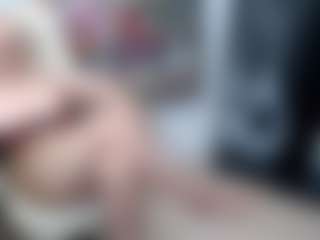 EllyBoobs's Live Sex Cam Show