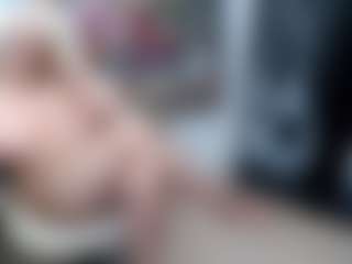 EllyBoobs's Live Sex Cam Show