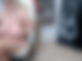 Live cam show with EllyBoobs - Grey Eyes on intimatelivegirls.com