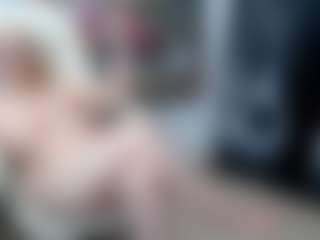 EllyBoobs's Live Sex Cam Show