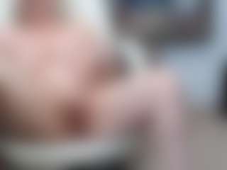 Эротическая трансляция с EllyBoobs — Granny Big Tits на Camsoda