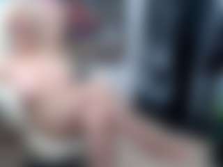 EllyBoobs's Live Sex Cam Show